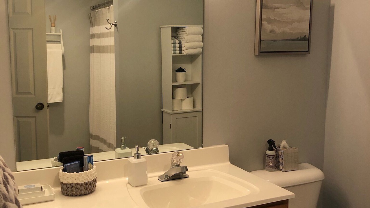 Photo of Bathroom in Brownsville