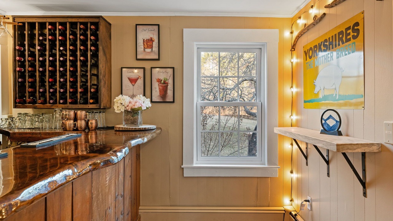 Photo of Bedroom in Mendon