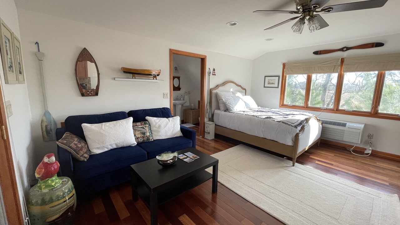 Photo of Bedroom in Rock Hall