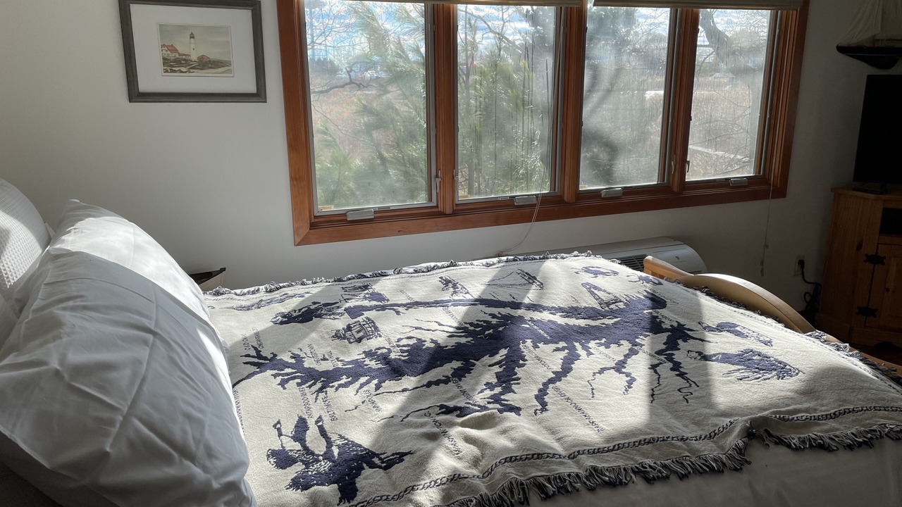 Photo of Bedroom in Rock Hall