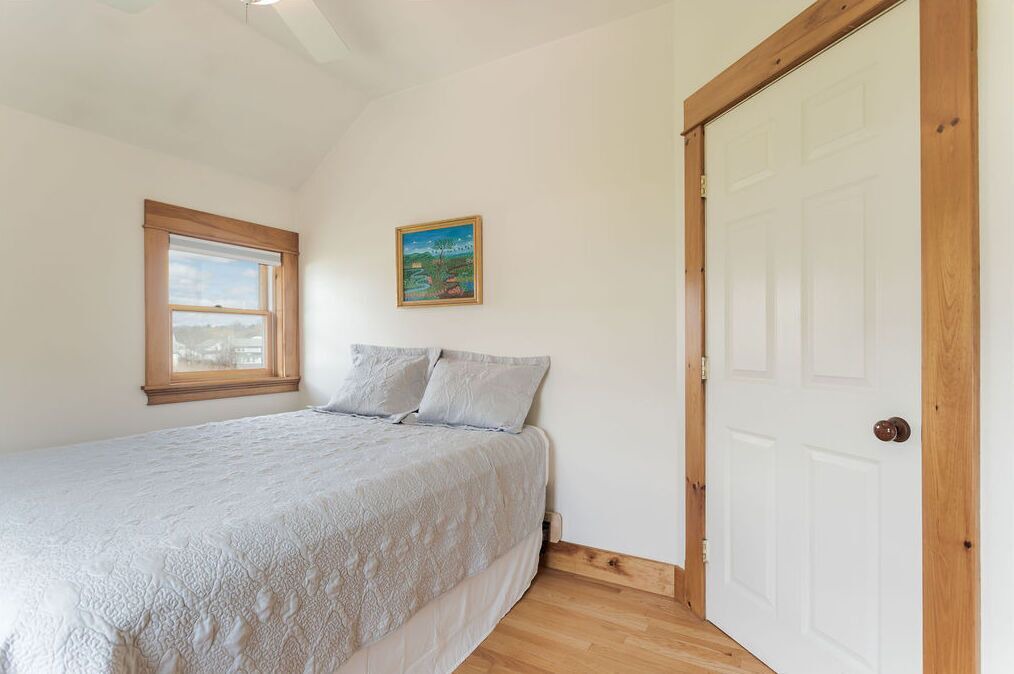 Photo of Bedroom in York Beach