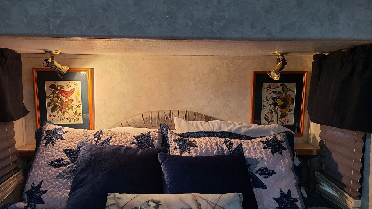Photo of Bedroom in Mount Nebo