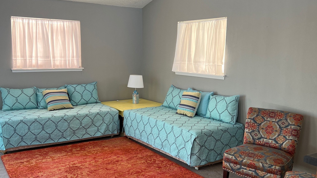 Photo of Bedroom in Pirates Beach