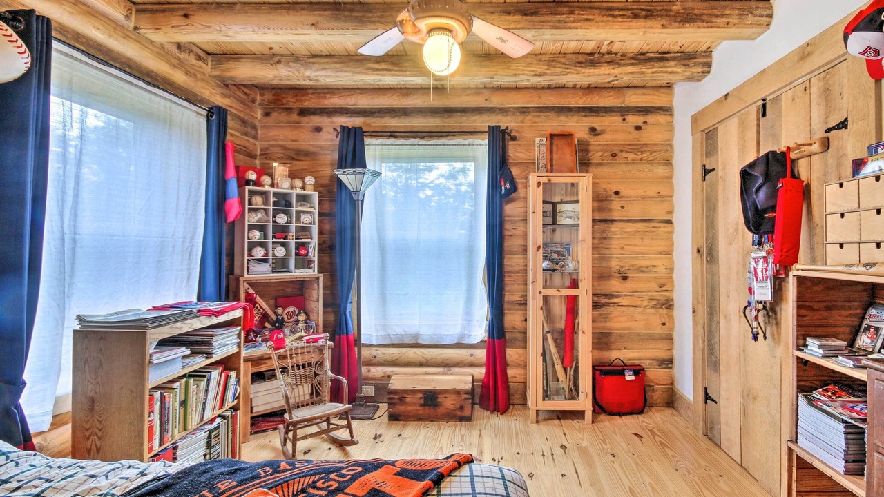 Photo of Bedroom in Front Royal