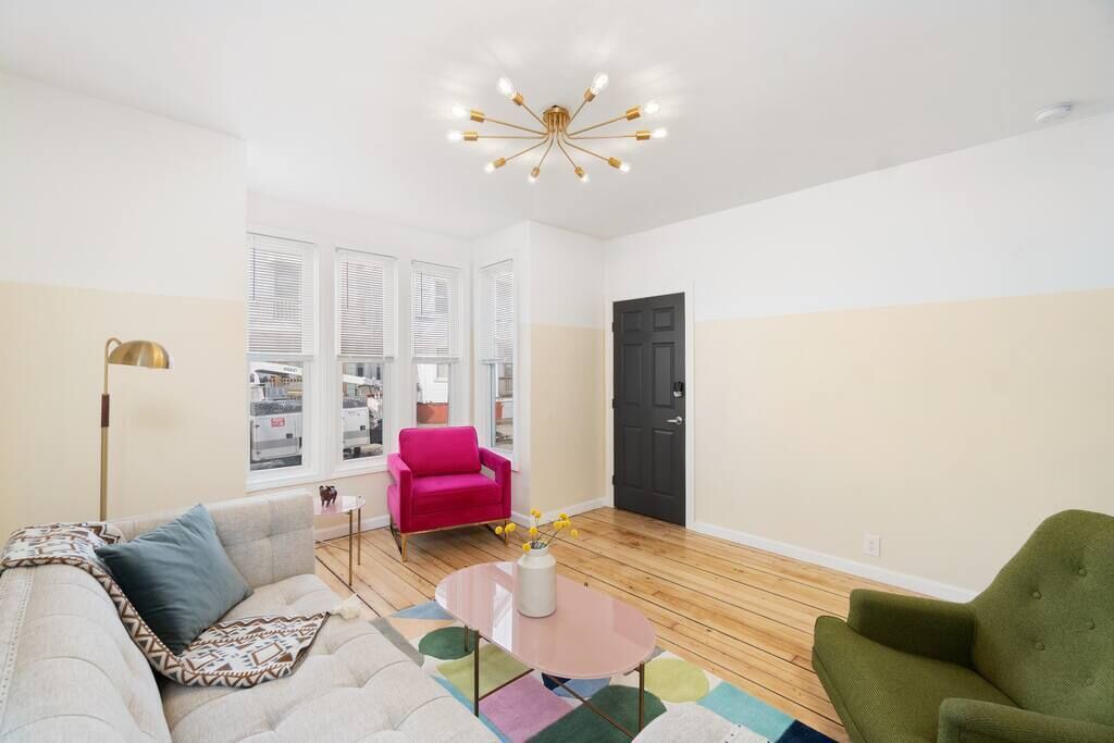 Photo of Livingroom in Providence