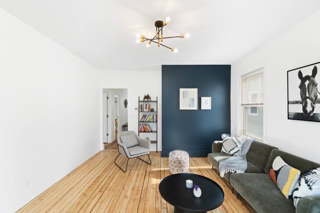 Photo of Livingroom in Providence
