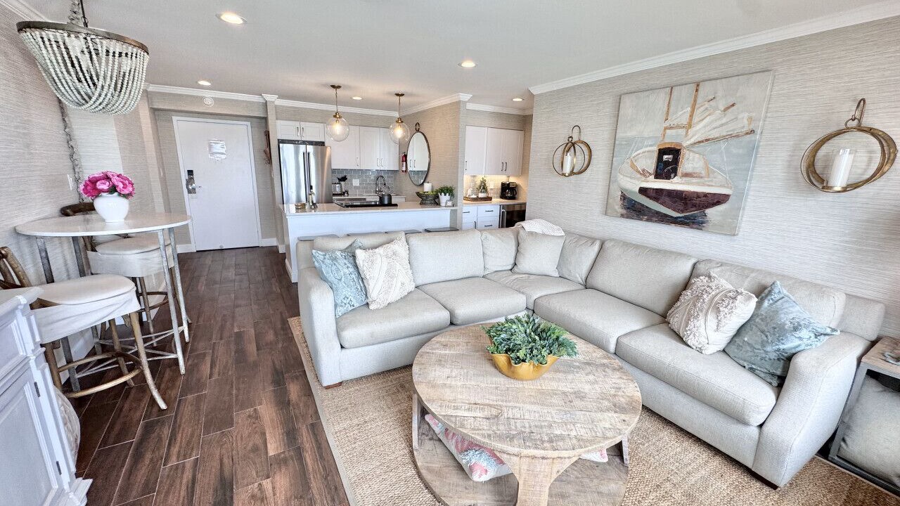 Photo of Livingroom in Northeast Virginia Beach