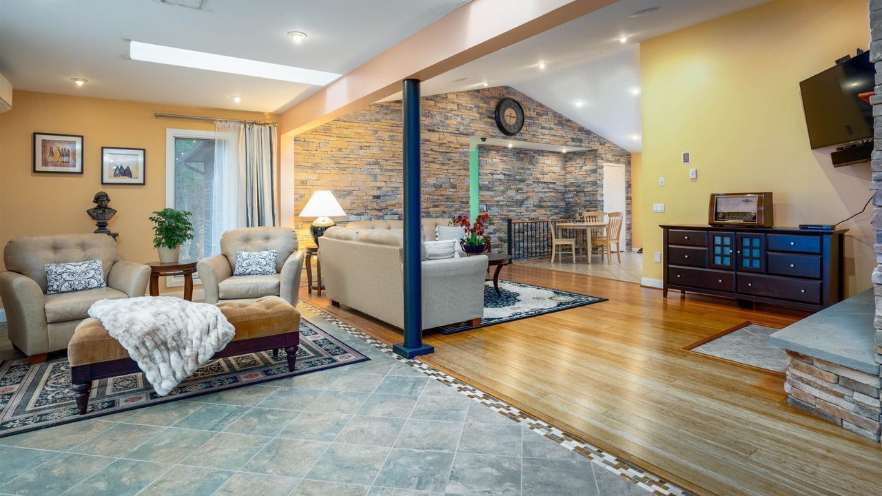 Photo of Livingroom in Morrisville