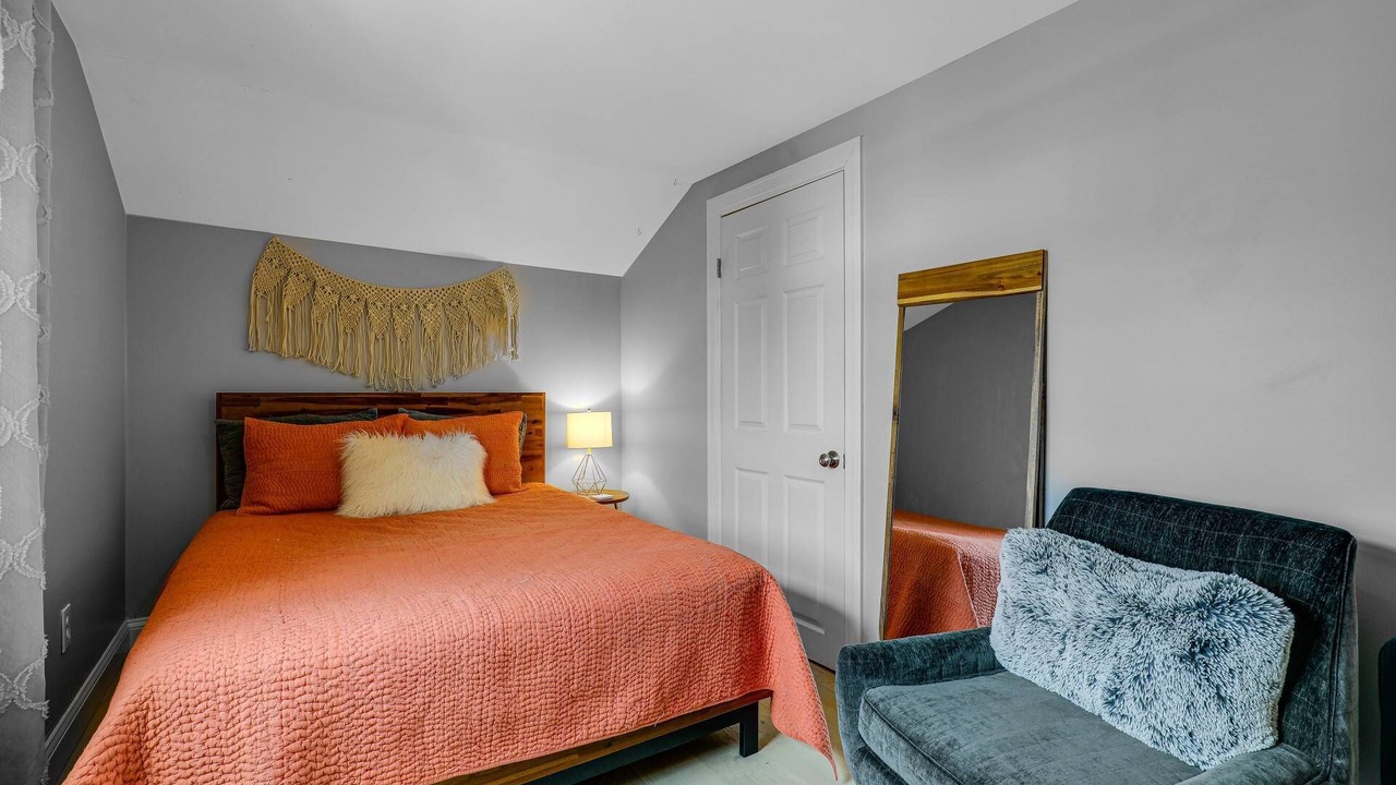 Photo of Bedroom in Newburyport