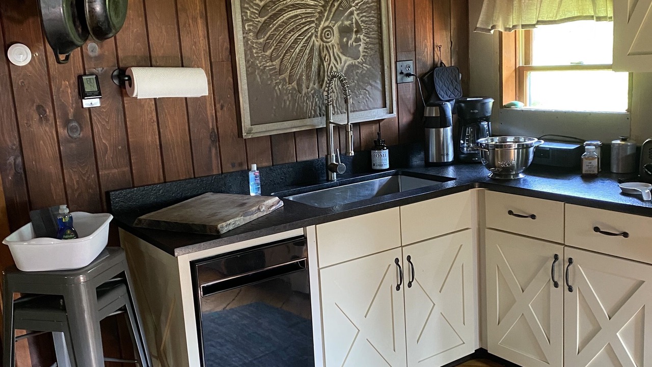 Photo of Kitchen in Antes Fort