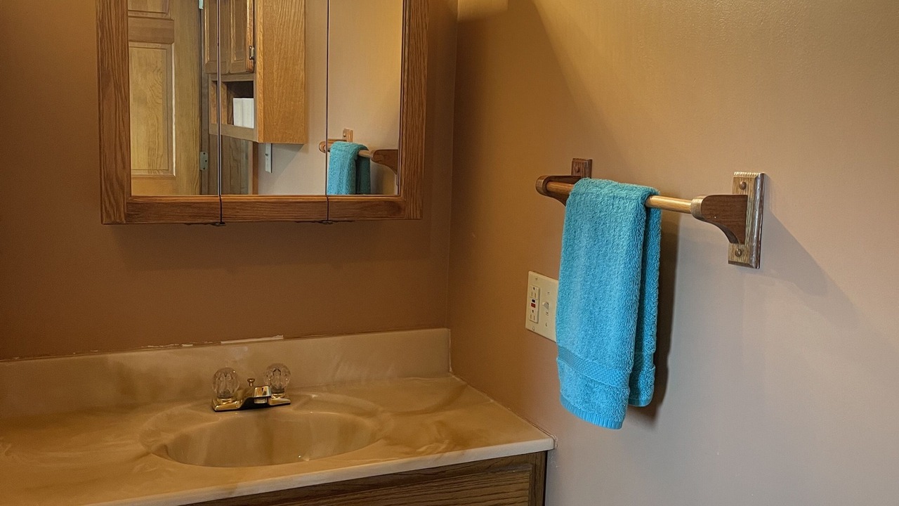 Photo of Bathroom in Cape Vincent