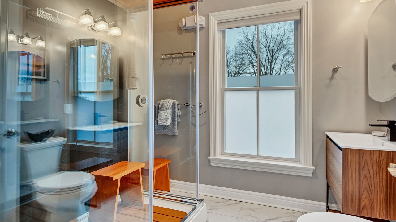 Photo of Bathroom in Warwick