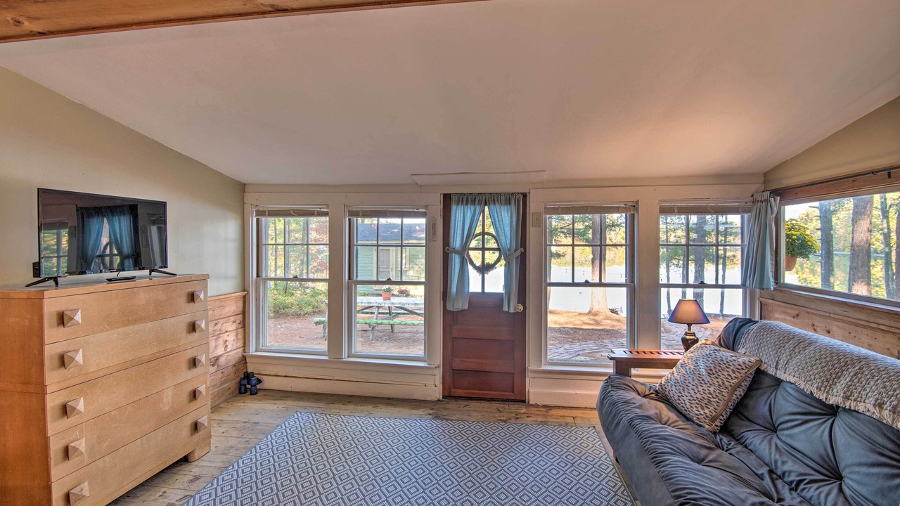 Photo of Livingroom in Wakefield
