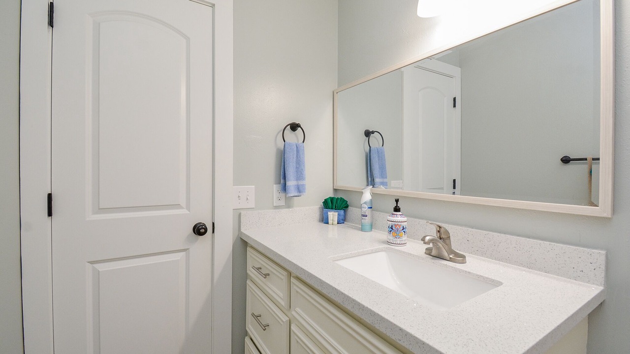 Photo of Bathroom in Terramar Beach