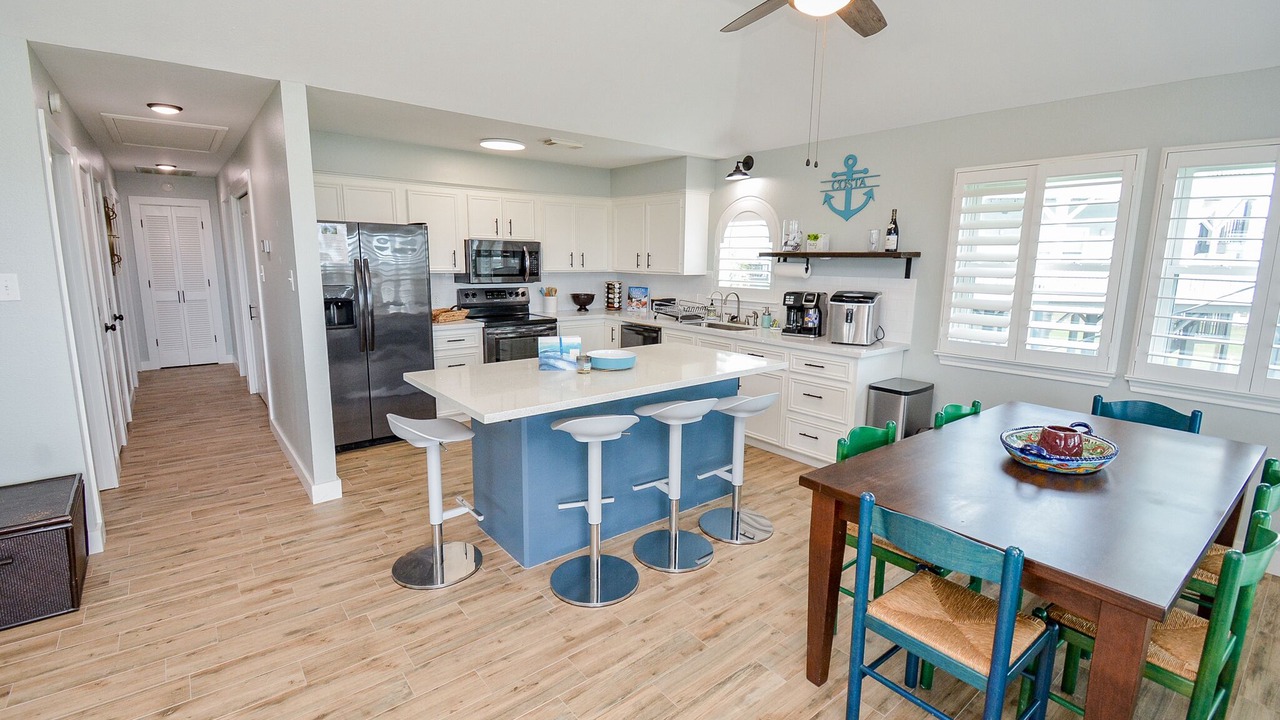 Photo of Kitchen in Terramar Beach