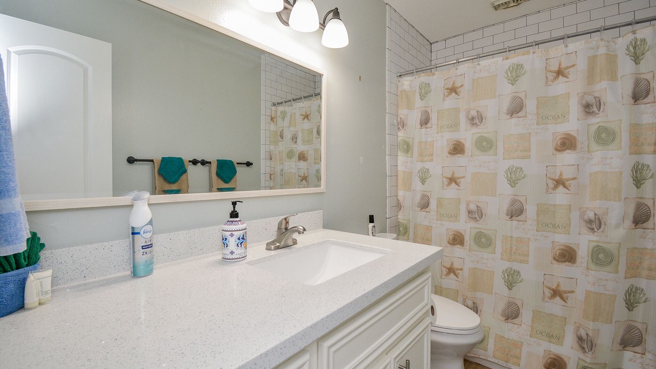 Photo of Bathroom in Terramar Beach