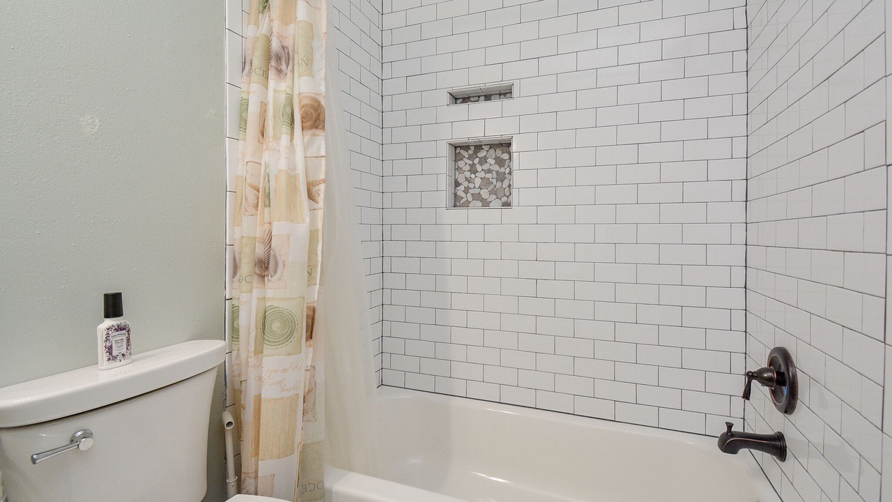 Photo of Bathroom in Terramar Beach