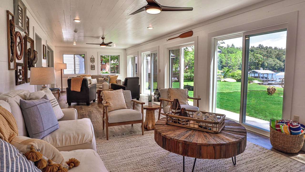 Photo of Livingroom in Fort Ann