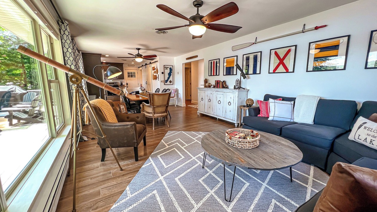 Photo of Livingroom in Fort Ann