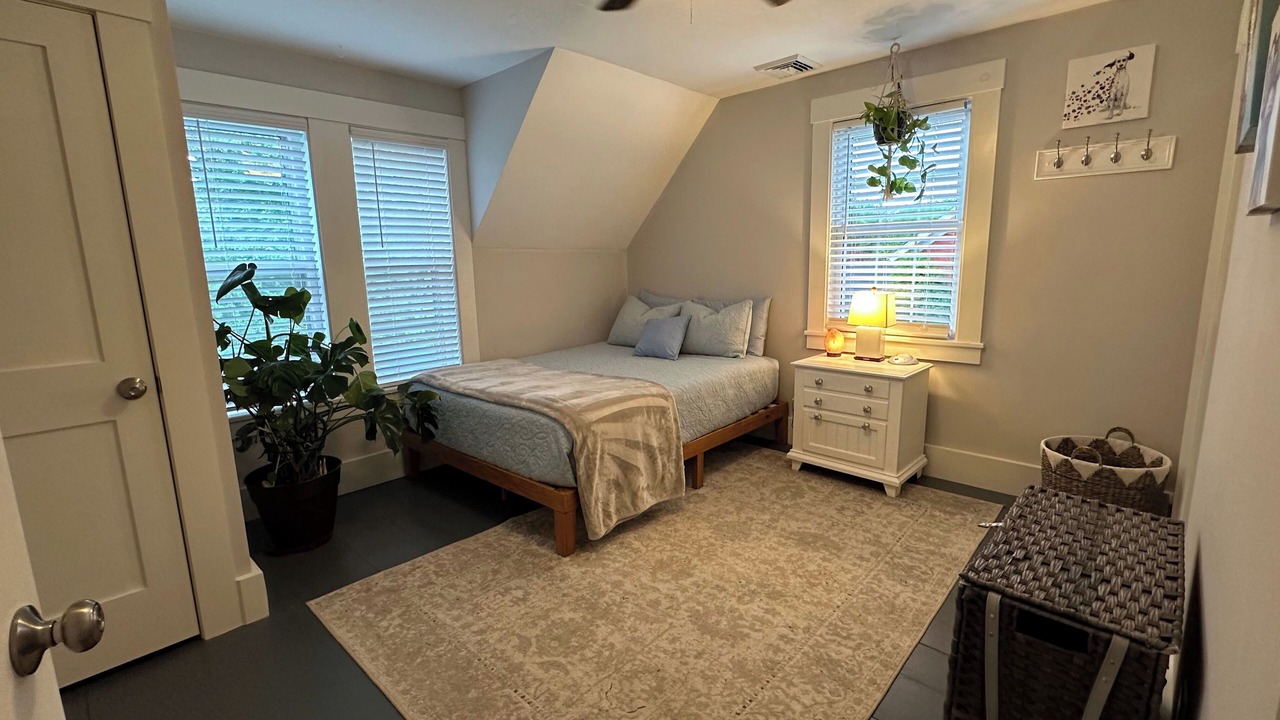 Photo of Bedroom in Plaistow