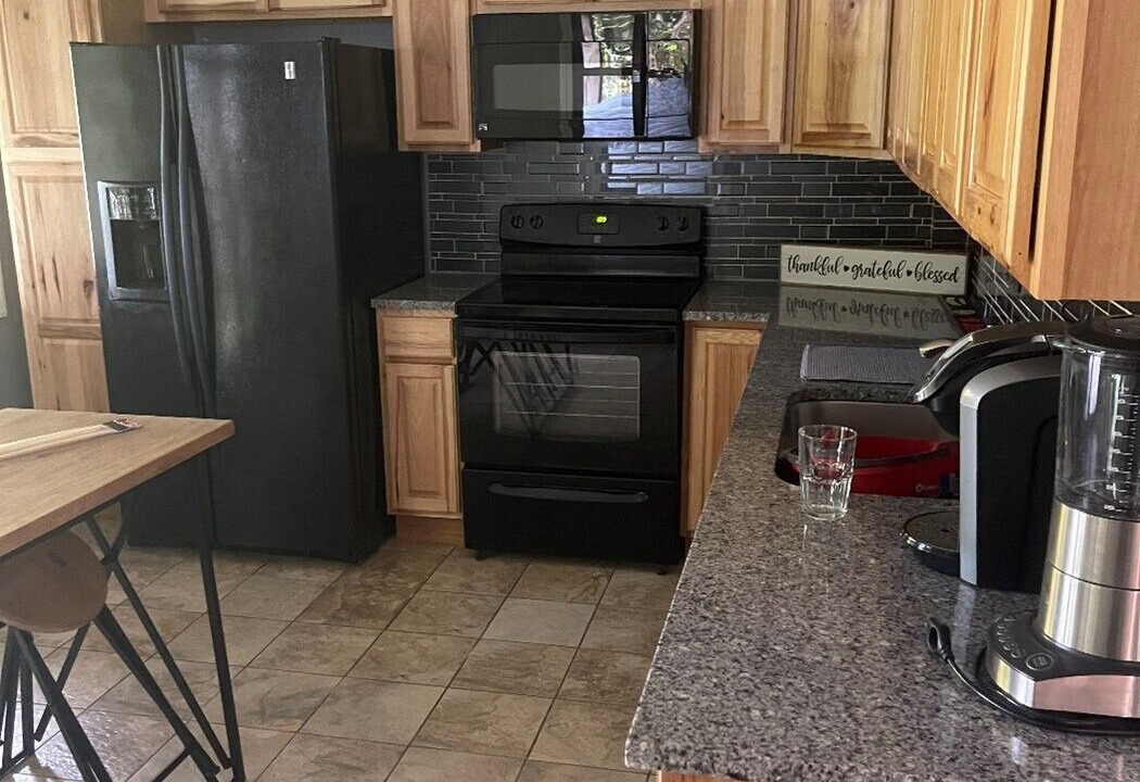 Photo of Kitchen in Day