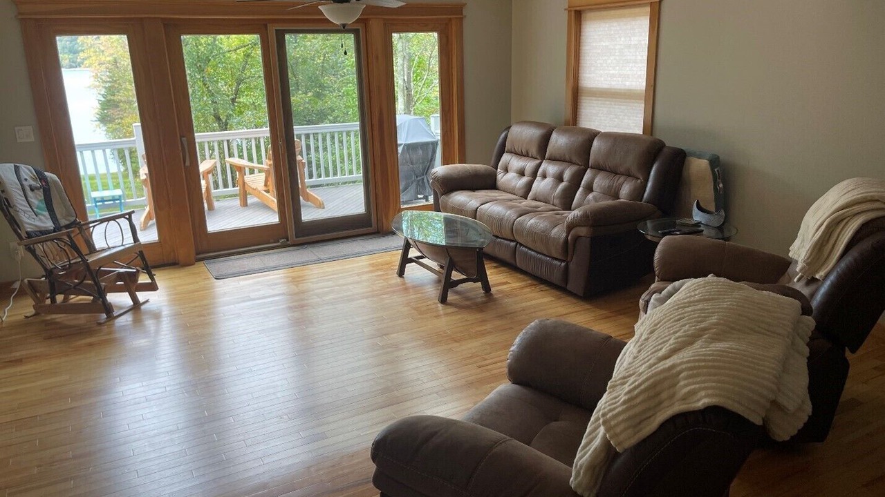 Photo of Livingroom in Day