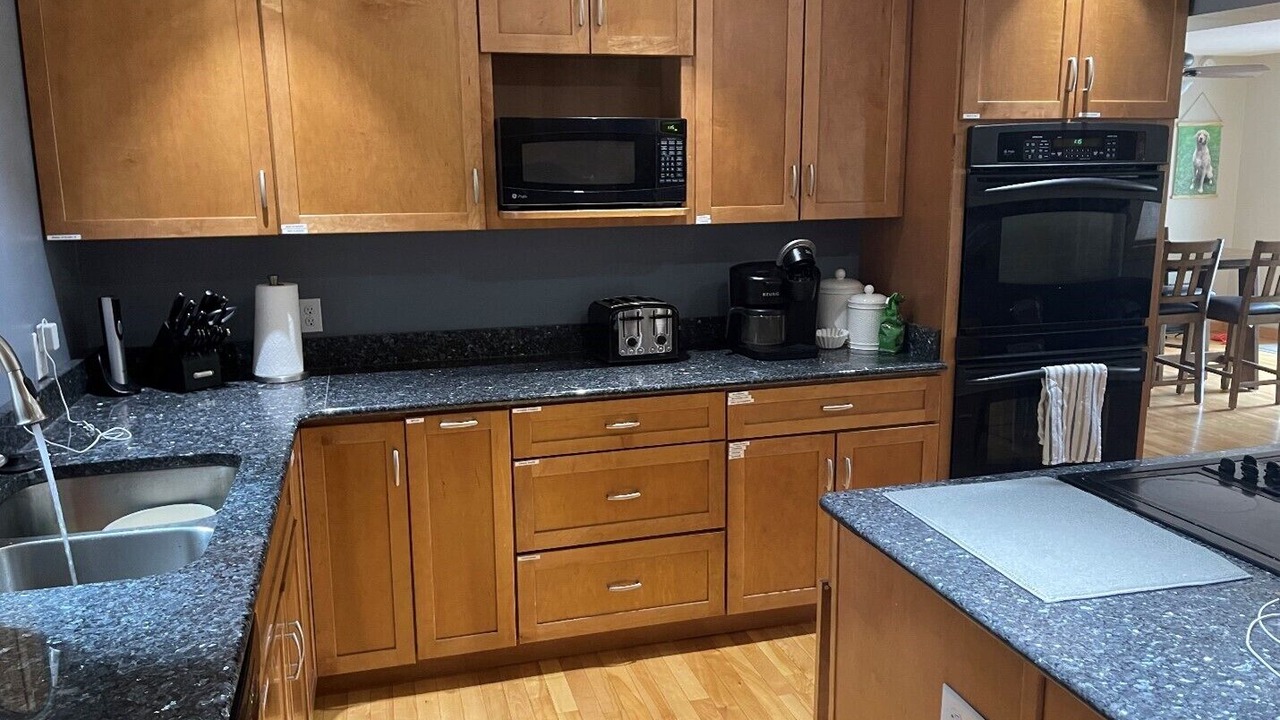Photo of Kitchen in Day