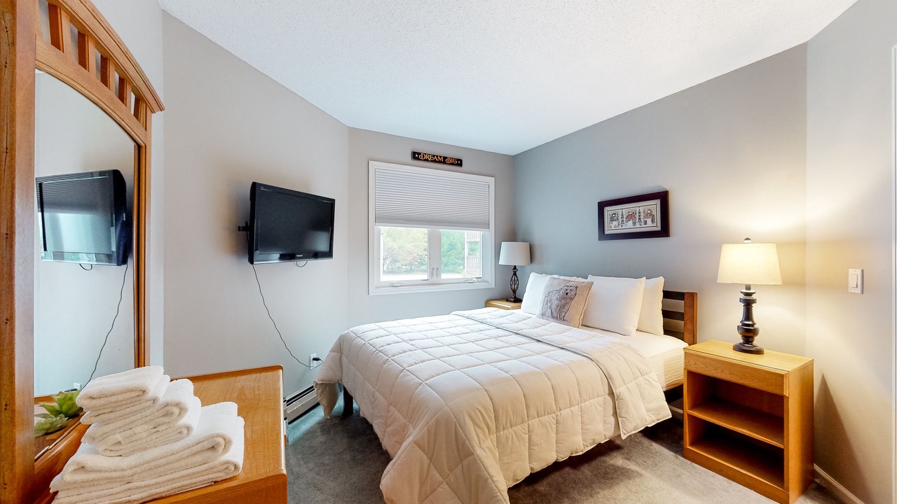 Photo of Bedroom in Ludlow