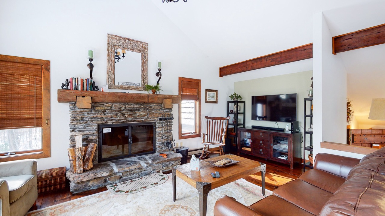 Photo of Livingroom in Plymouth