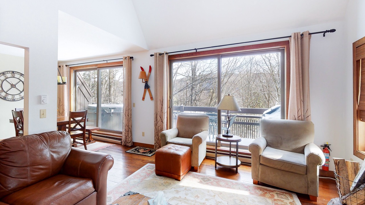 Photo of Livingroom in Plymouth