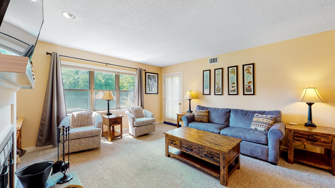 Photo of Livingroom in Ludlow