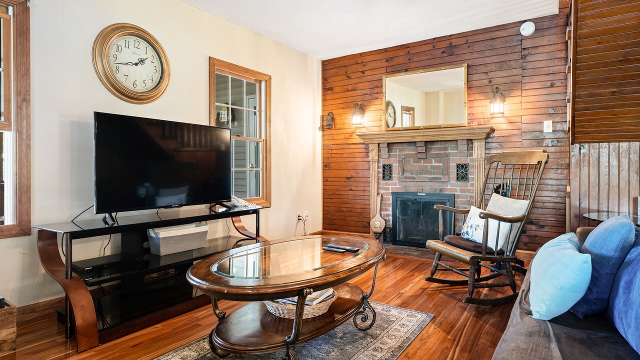 Photo of Livingroom in Bomoseen