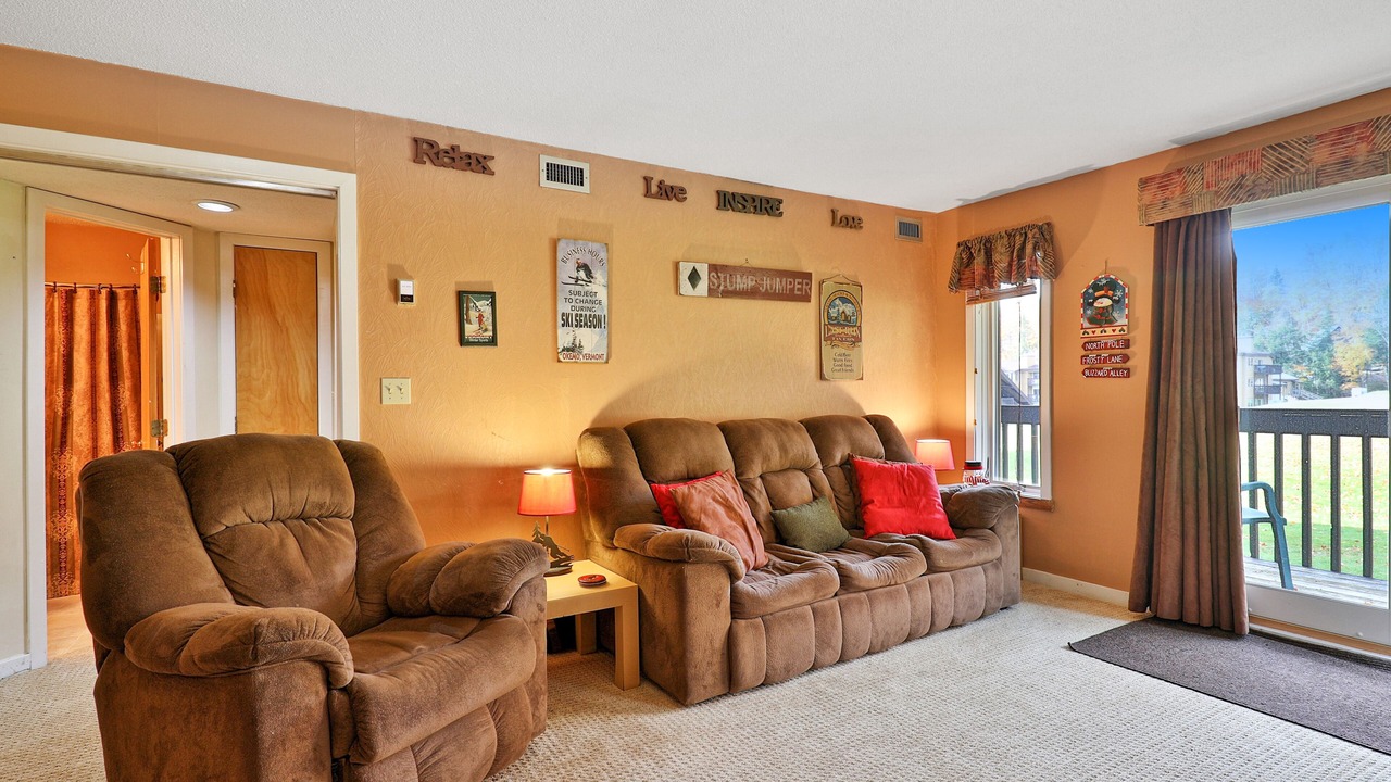 Photo of Livingroom in Ludlow