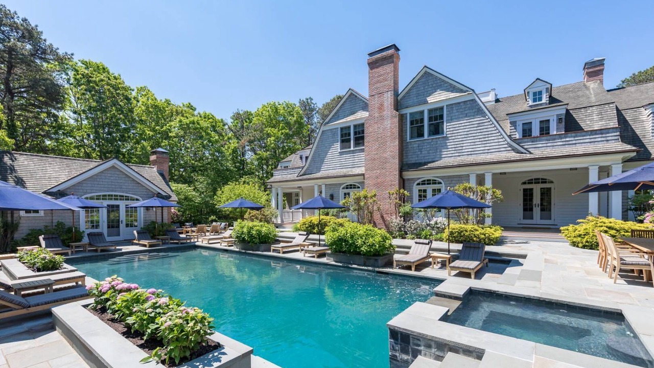 Photo of Outdoor in Water Mill