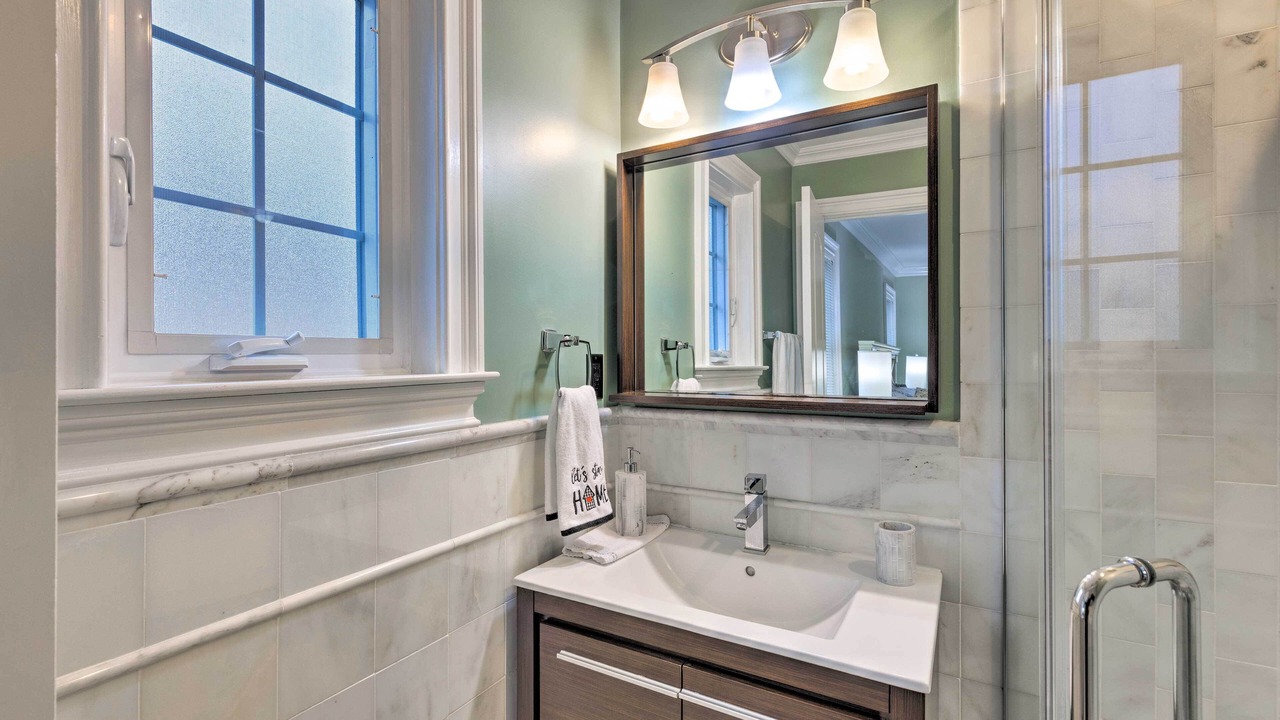 Photo of Bathroom in Glen Cove