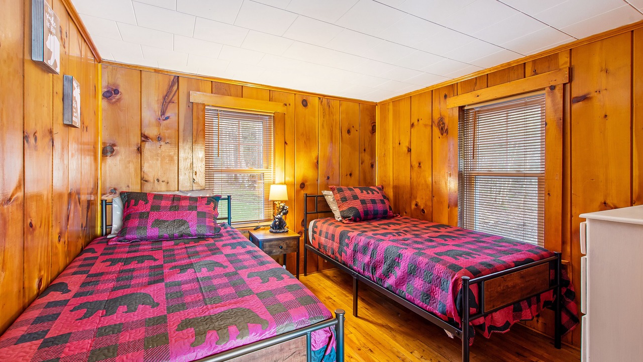 Photo of Bedroom in Pittsburg