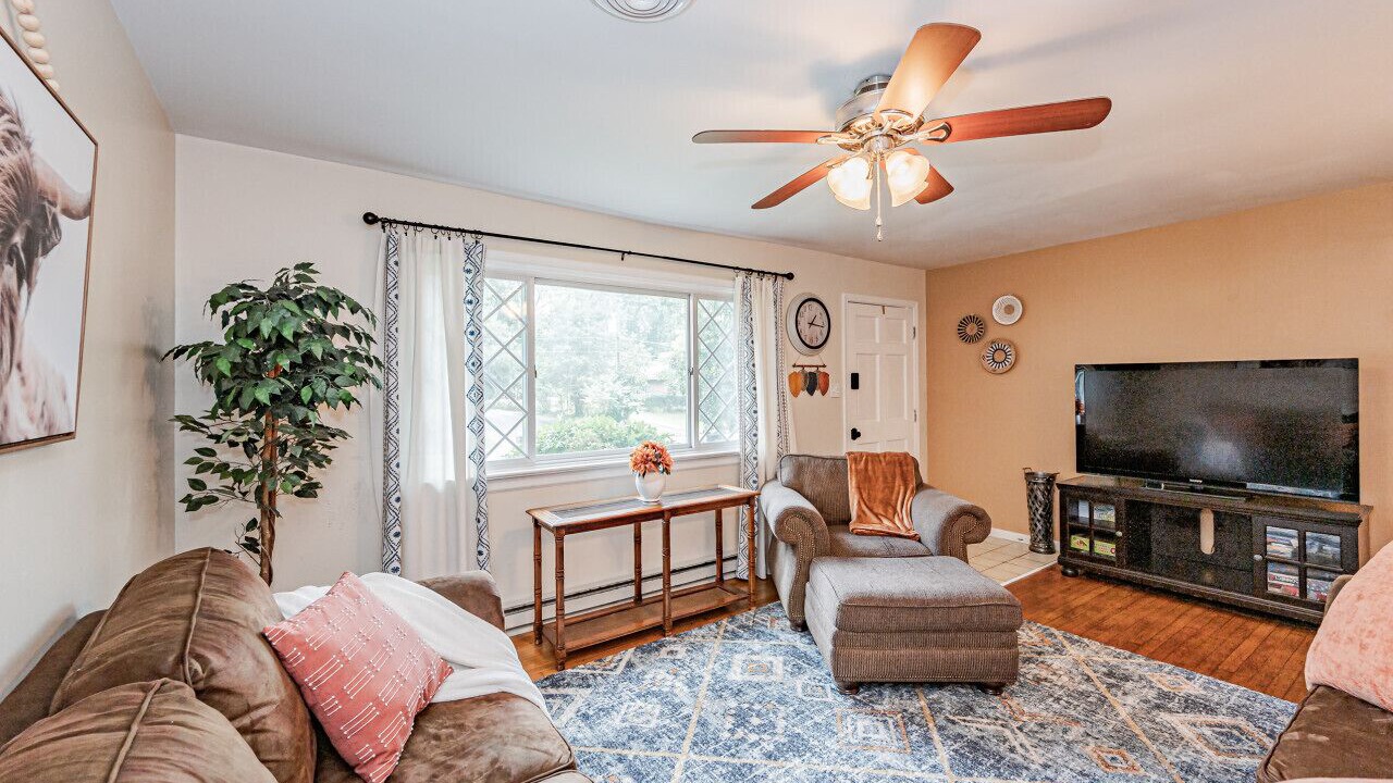 Photo of Bedroom in Quinton