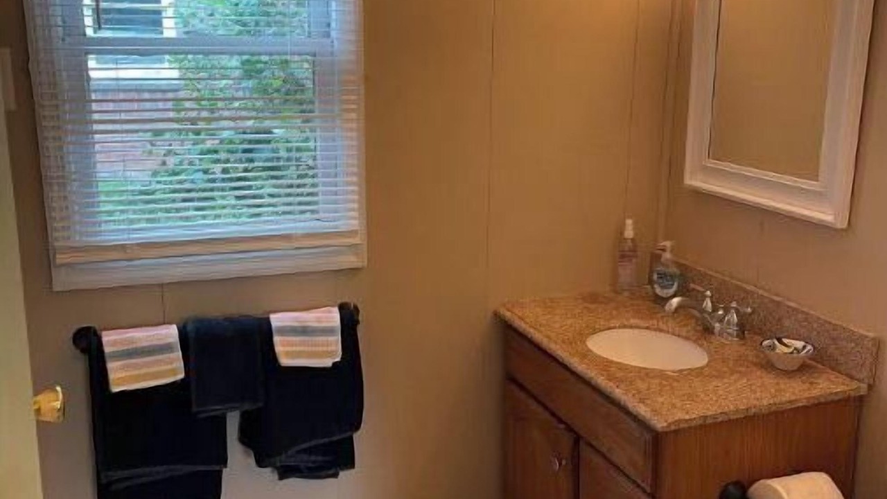 Photo of Bathroom in Hillside