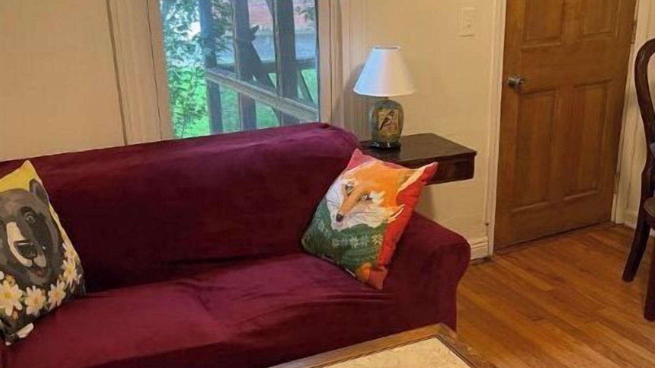 Photo of Livingroom in Hillside