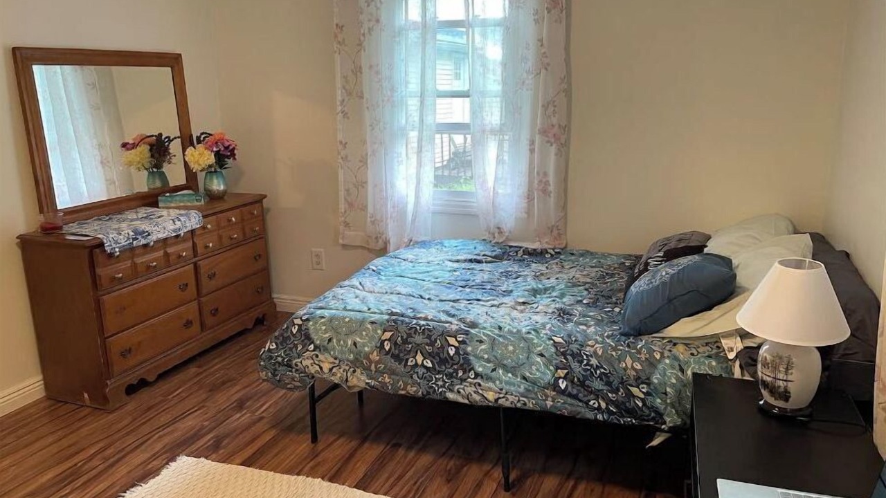 Photo of Bedroom in Hillside