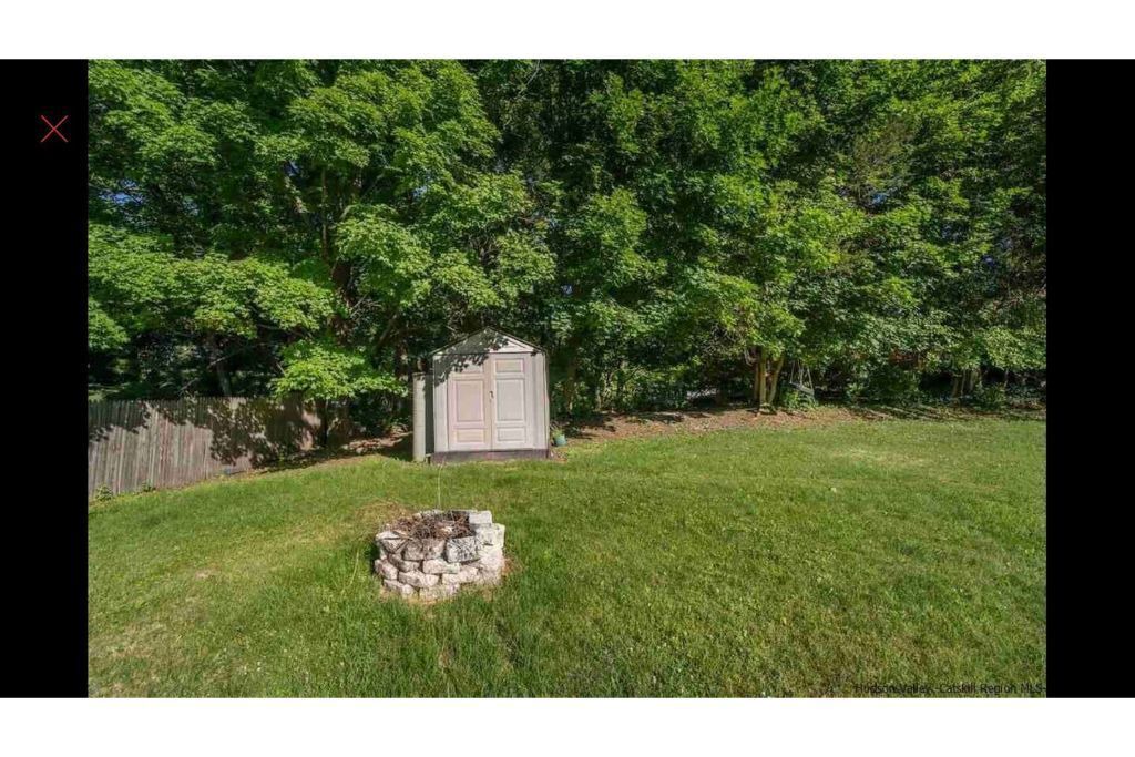 Photo of Outdoor in Hillside