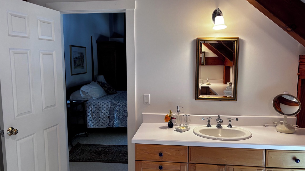 Photo of Bathroom in Elkins