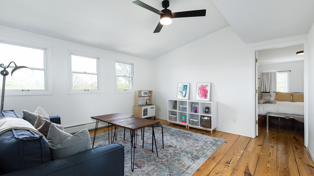 Photo of Bedroom in Saugerties