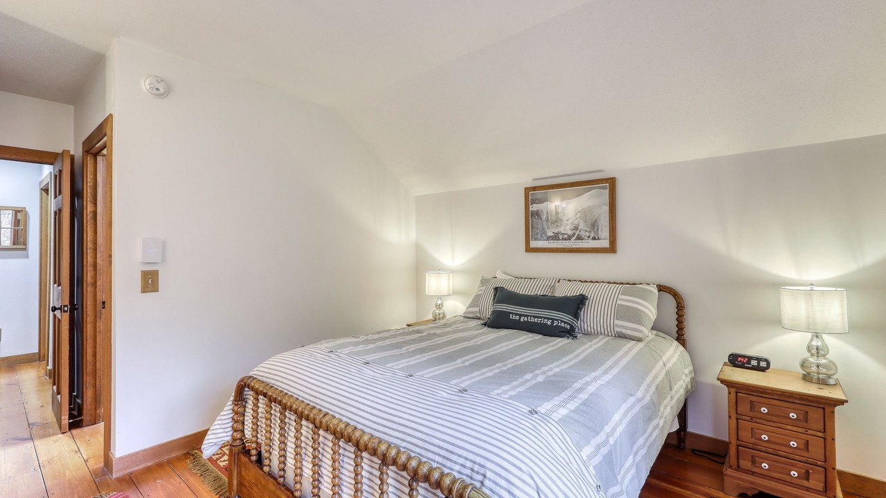 Photo of Bedroom in Plymouth