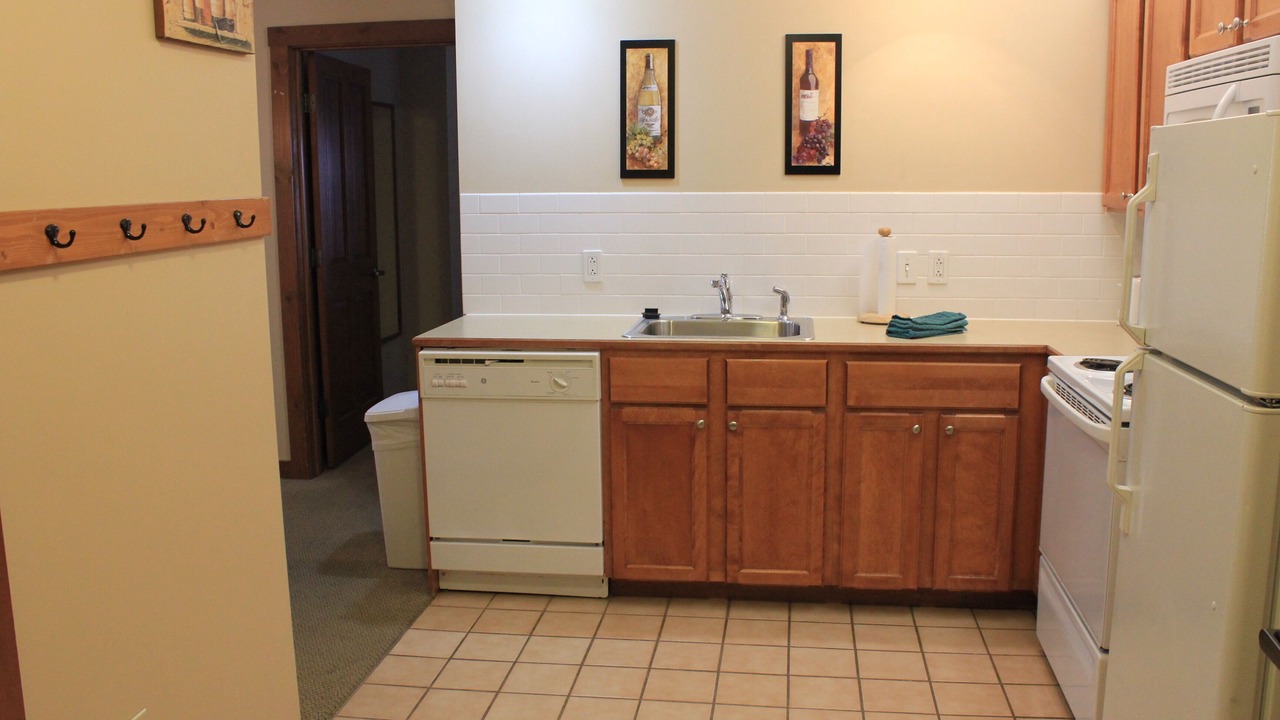 Photo of Kitchen in Snowshoe
