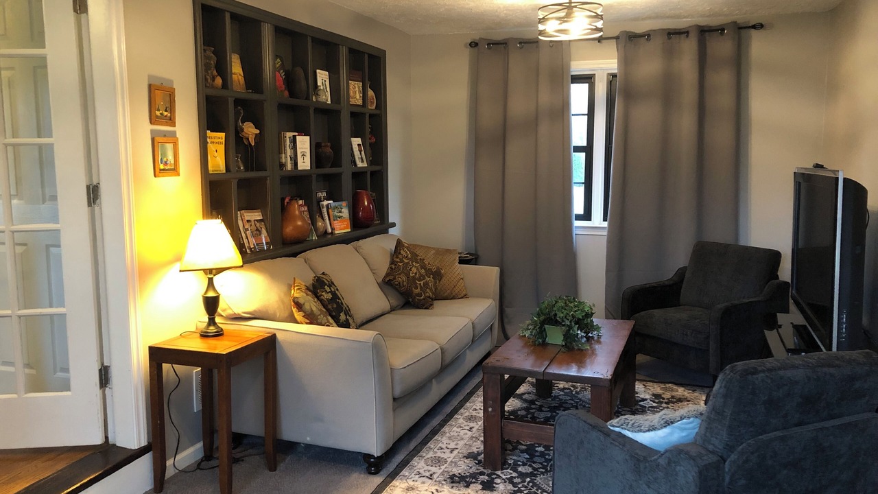 Photo of Livingroom in Ionia