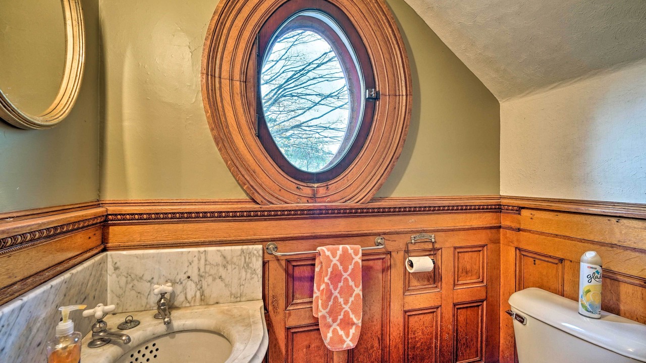 Photo of Bathroom in Port Henry