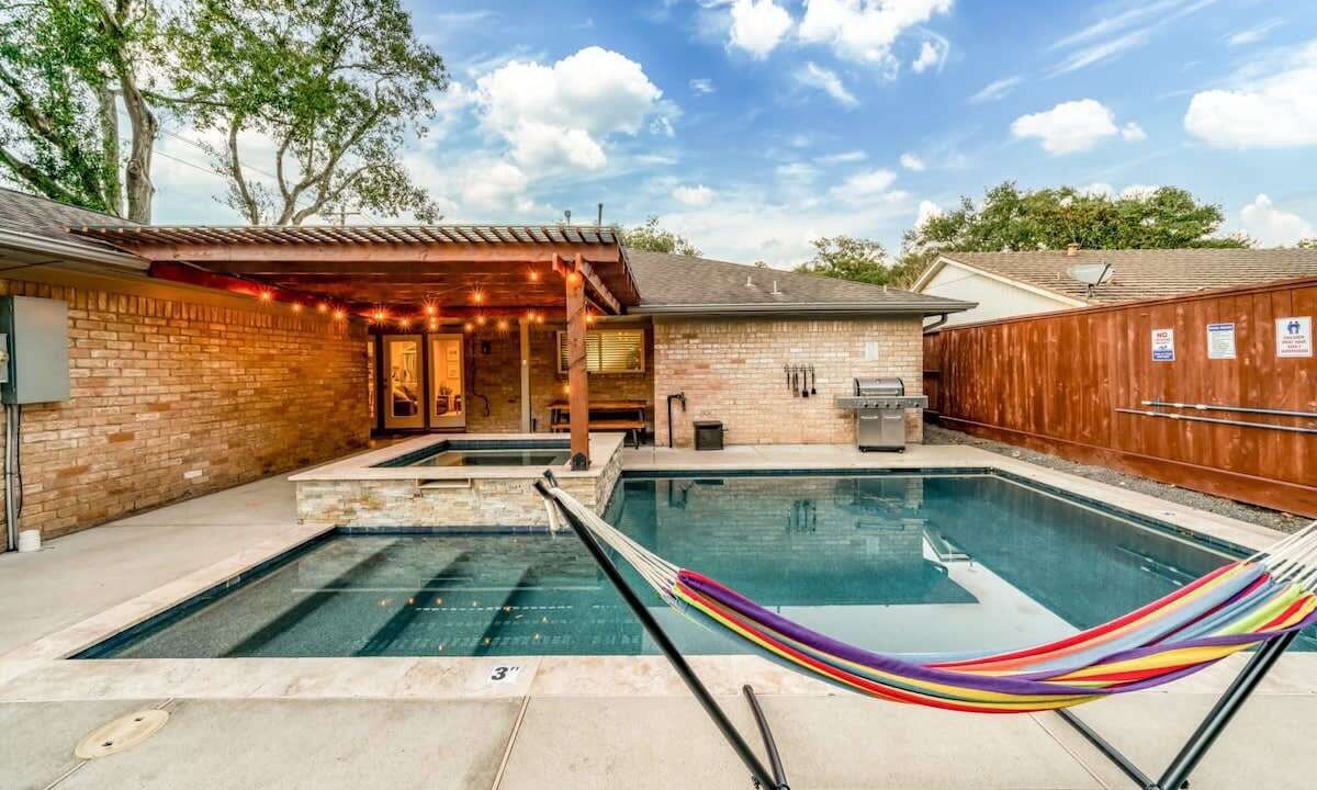 Photo of Outdoor in Willow Meadows/Willowbend Area
