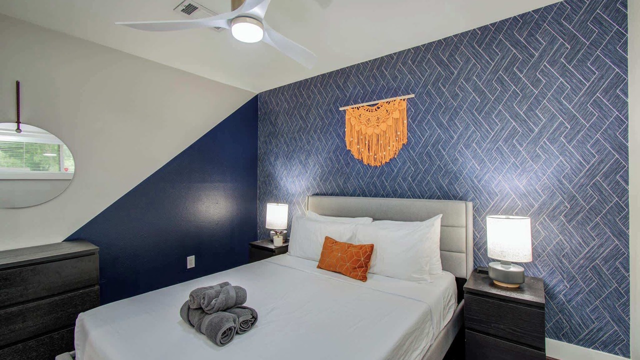Photo of Bedroom in Willow Meadows/Willowbend Area