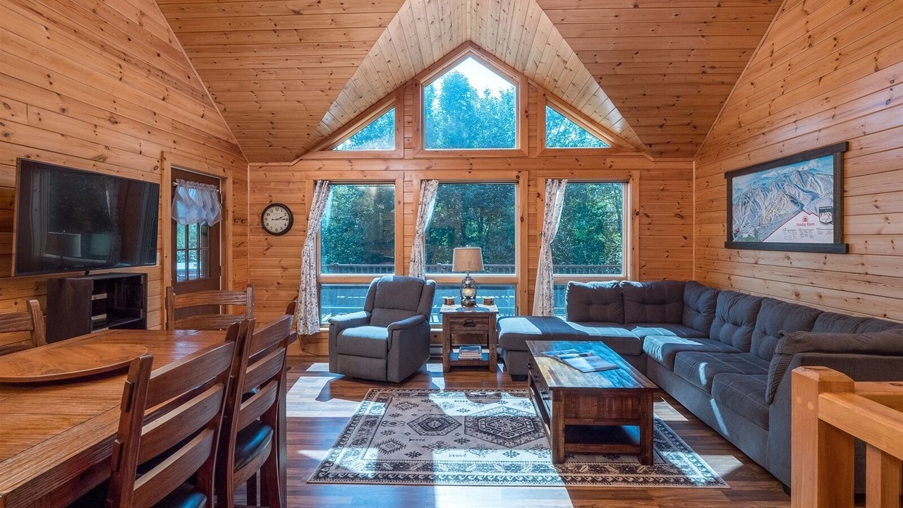 Photo of Livingroom in Sunday River Area